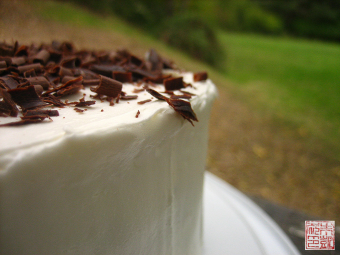 White Chocolate Spelt Cake with White Chocolate Frosting