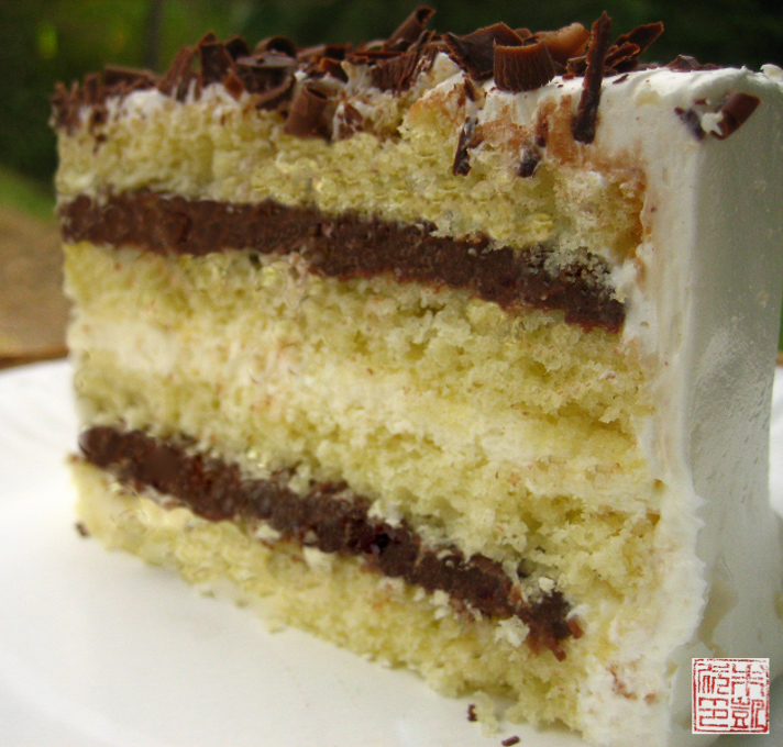 Black and White Chocolate Cake