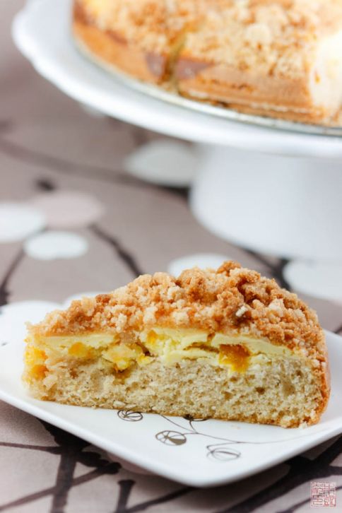apricot coffee cake stand