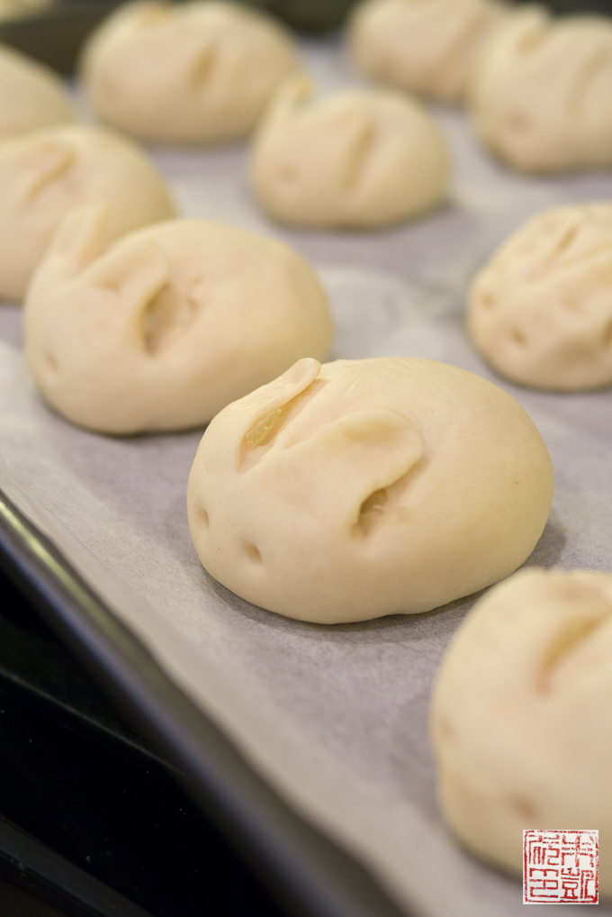 https://dessertfirstgirl.com/images/2015/03/Rabbit-Bunny-Buns-Before-Baking.jpg