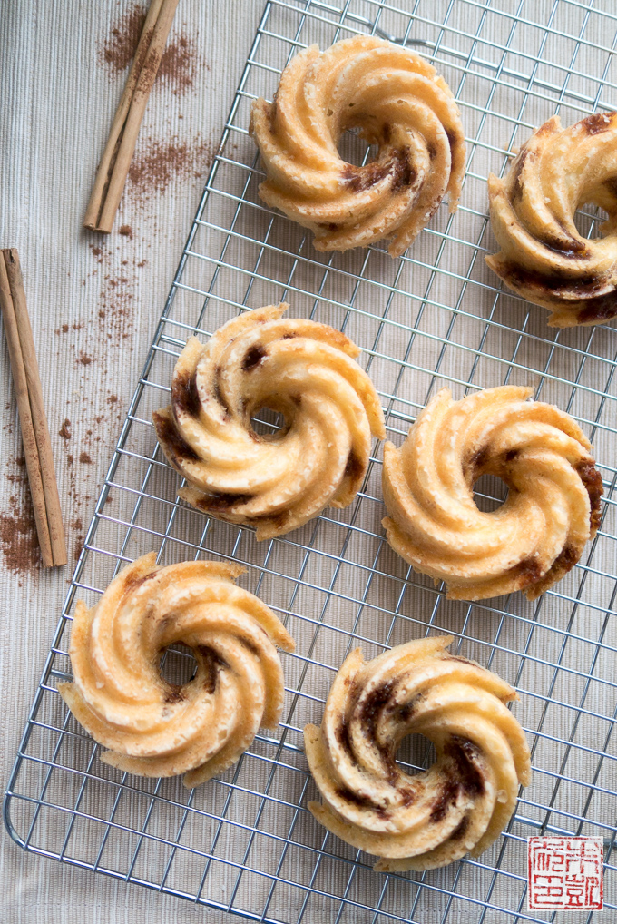 Sour Cream Cinnamon Swirl Bundt Cake - A Feast For The Eyes