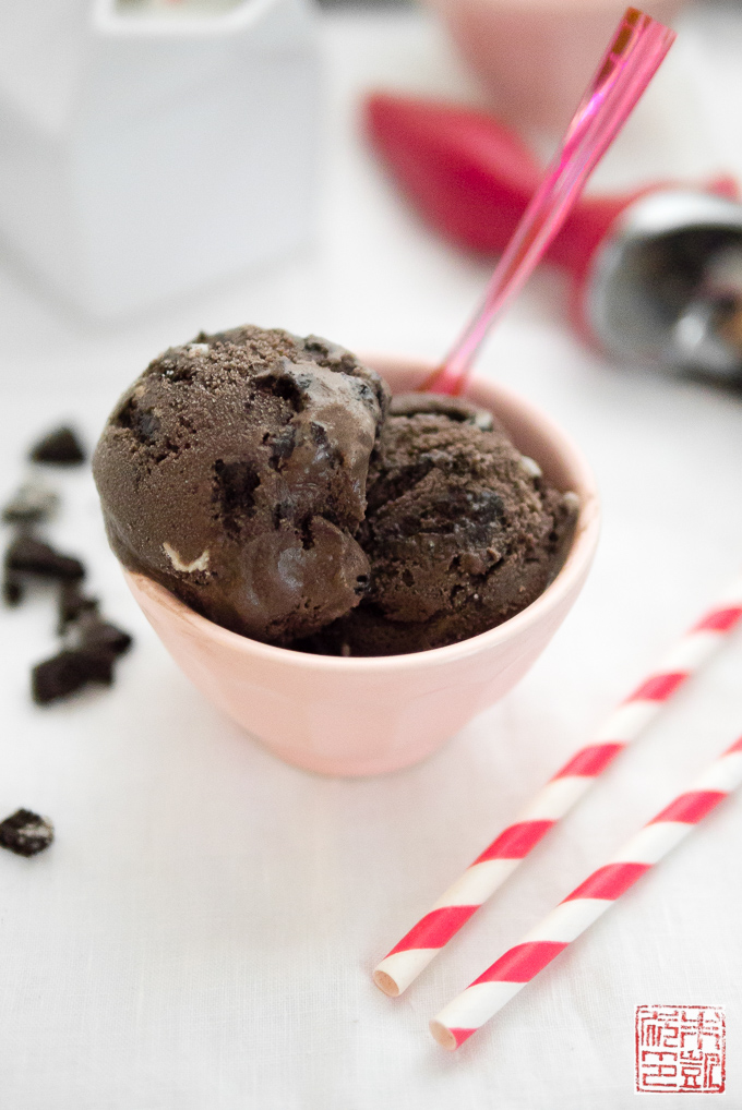 chocolate milk and cookies ice cream