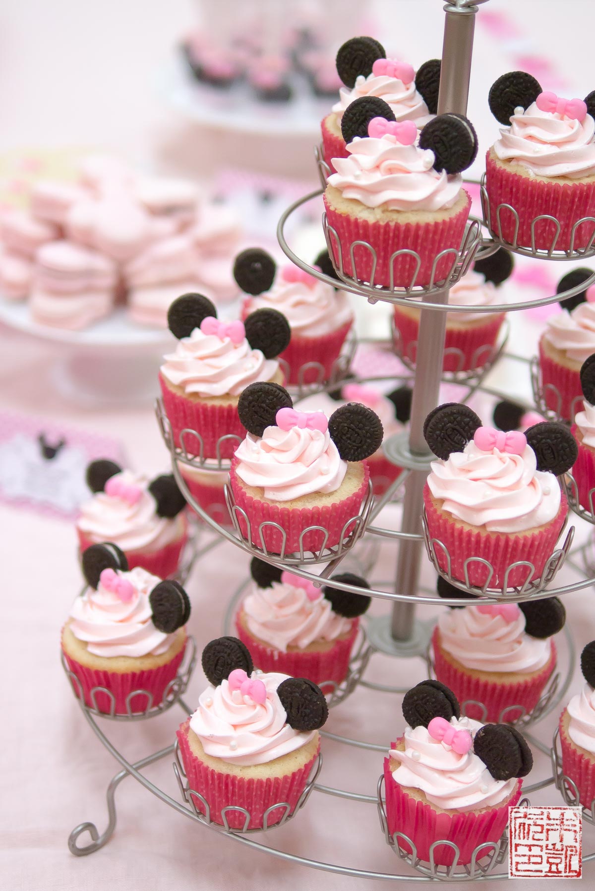 Minnie Mouse Cupcakes For A 3rd Birthday Party Dessert First minnie-mouse-cupcakes-for-a-3rd-birthday-party-dessert-first
