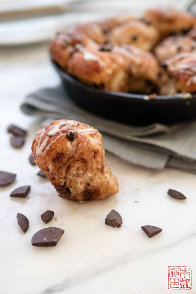 Cinnamon Chocolate Monkey Bread