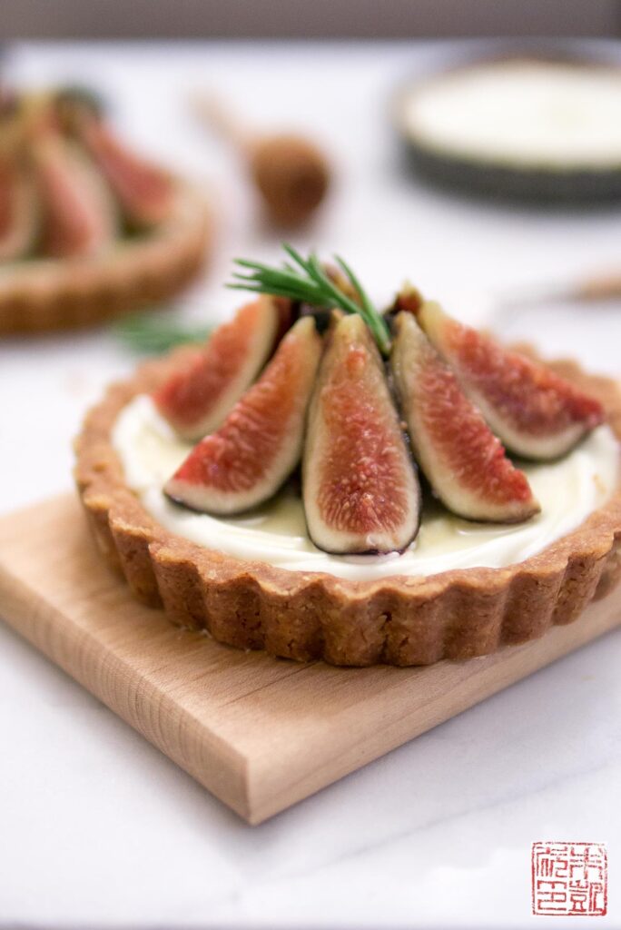 Fig Mascarpone Tart with Rosemary Cornmeal Crust