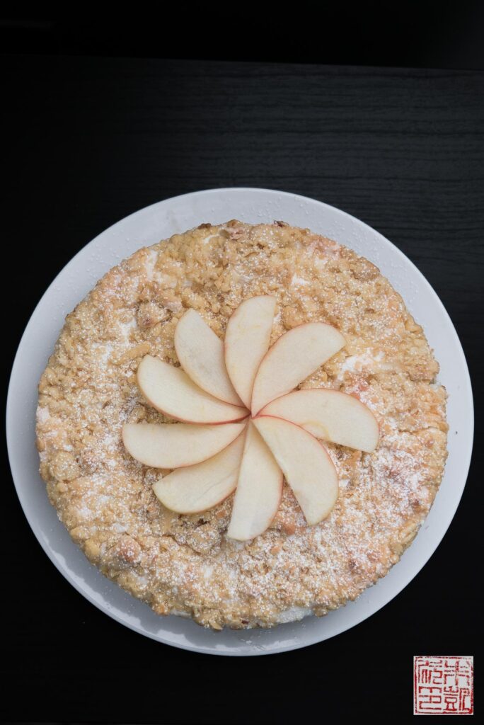 apple-meringue-cake