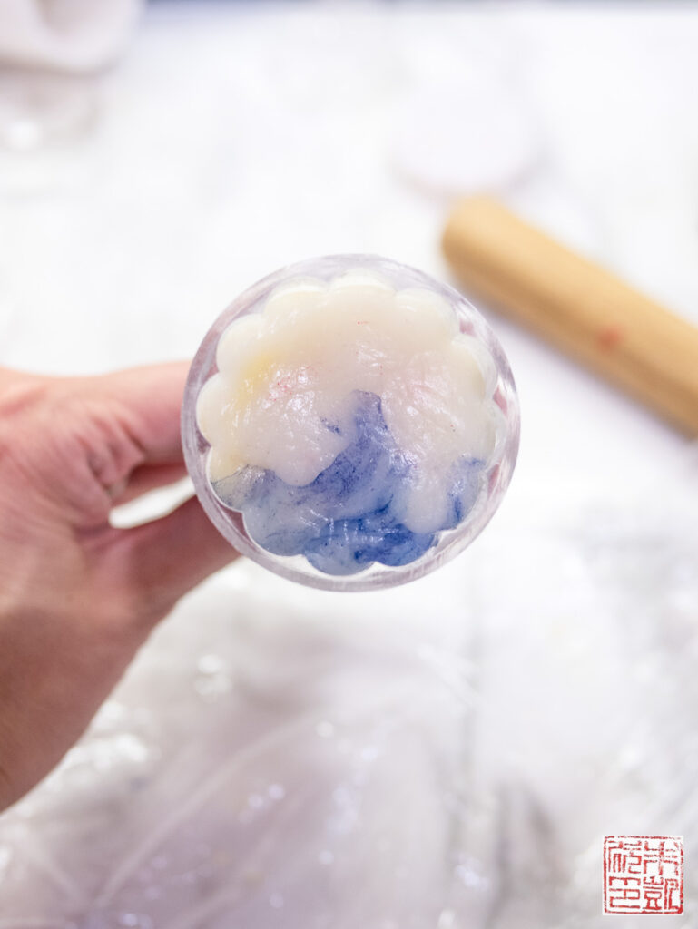 Snow Skin Mooncakes Forming