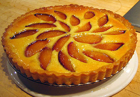 Plumfrangipane