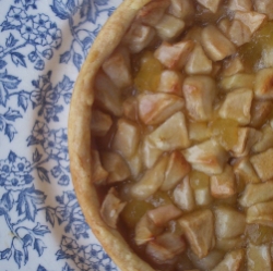 Apple tart with crystalized ginger shf