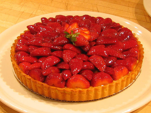 Strawberry_creme_damande_tart