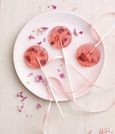 Rose Saffron Lollipops