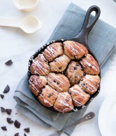 Cinnamon Chocolate Monkey Bread