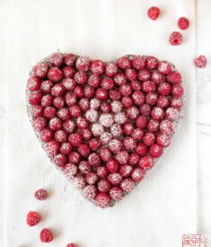 raspberry-heart-brownie